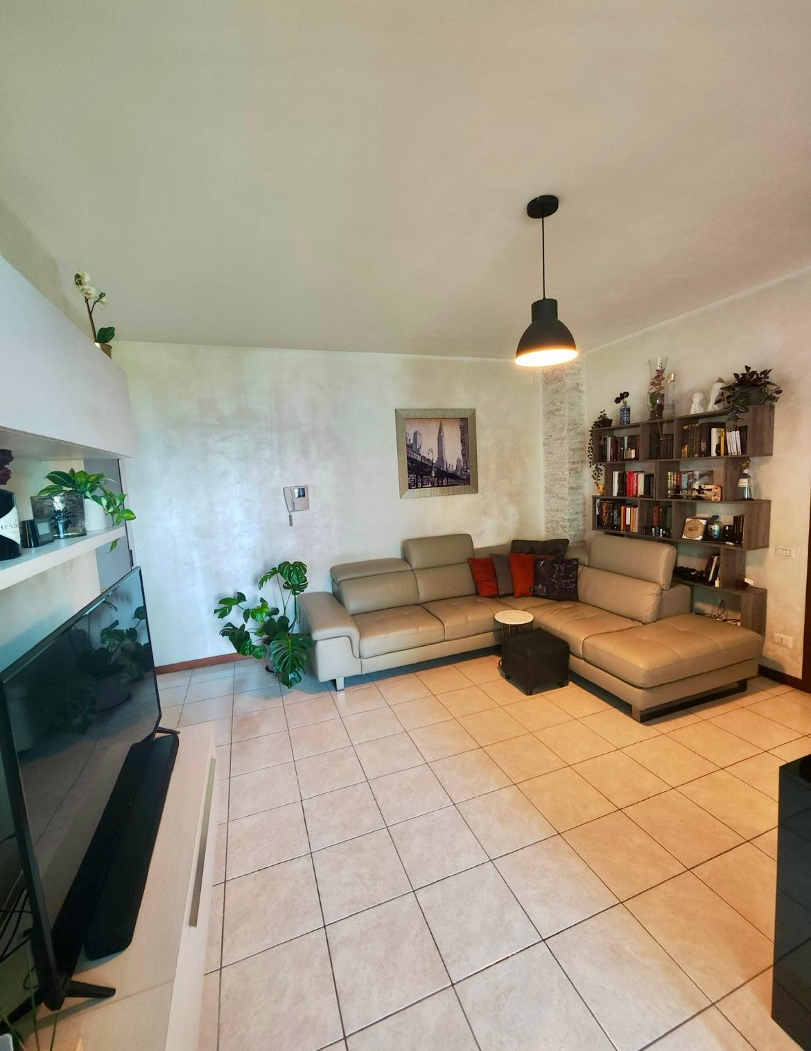 Bilocale in vendita in Via Giovanni Ansaldo