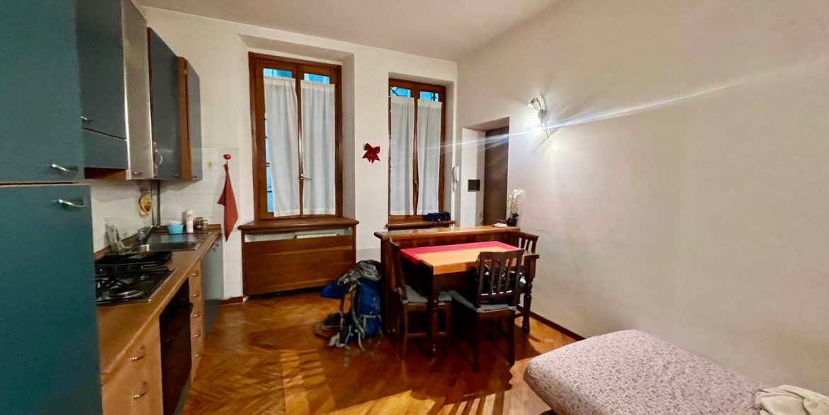 2aec534c-85d2-45fe-b9b1-77a0ee4863a2