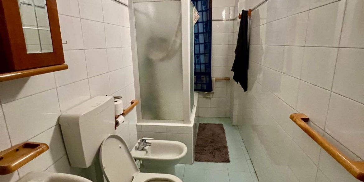 2c355431-4649-48a9-8164-f0d7f11634a7