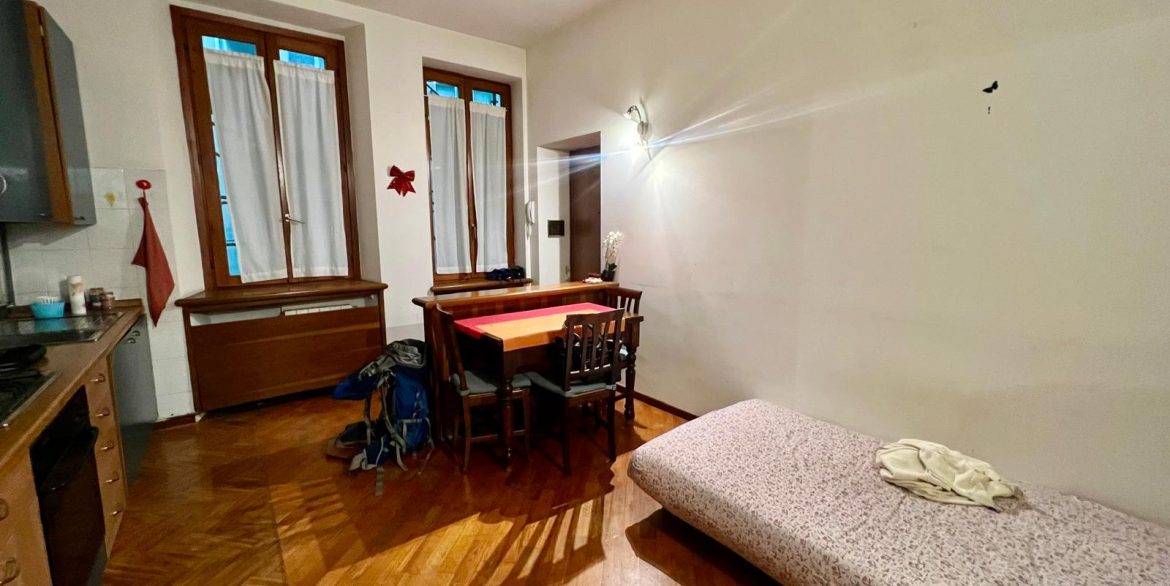 766b7a0d-d2bd-4434-9e60-7deb000331b5