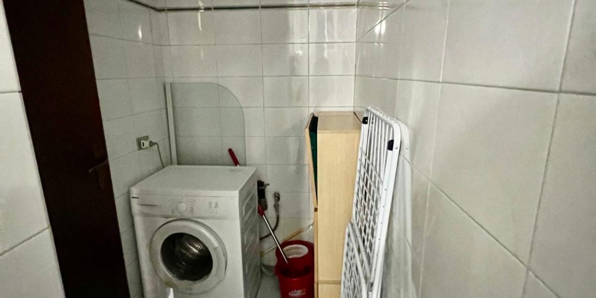 db8b0898-6187-42ad-a38c-ff4c8ffc0718