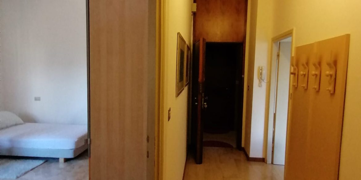 7a70b6cc-67e4-4724-940f-c8c45e821ff7