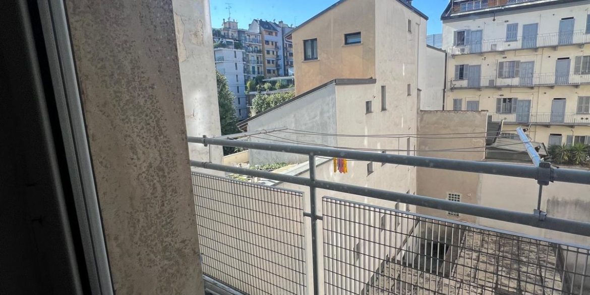 2b5a6653-58e8-4b66-9992-8ce2daa06f36