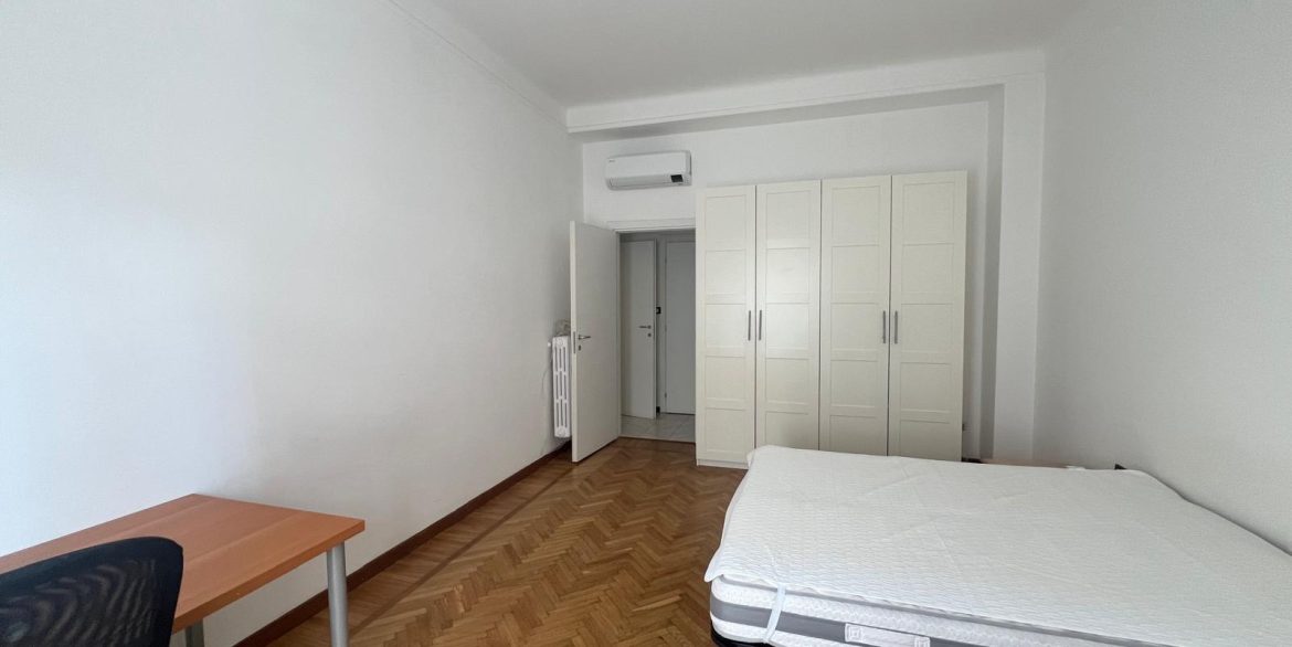 2de9f519-f8c2-414e-b392-3d7697a67a86