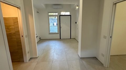 Appartamento in Vendita in Via Zurigo