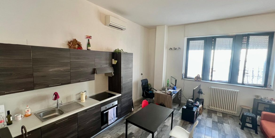 b0a5f674-5417-4dae-a9a9-65ad6e21024a